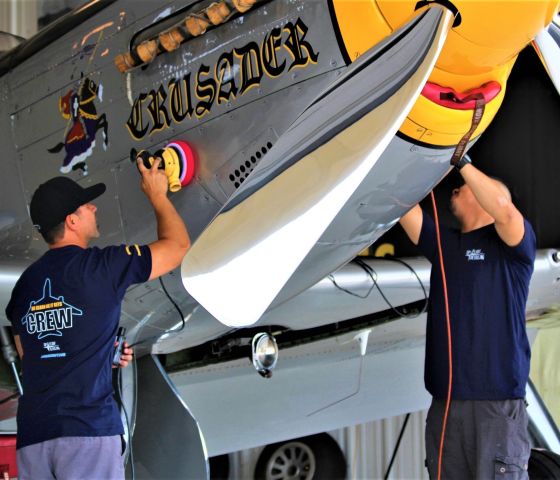 Airplane Detailing